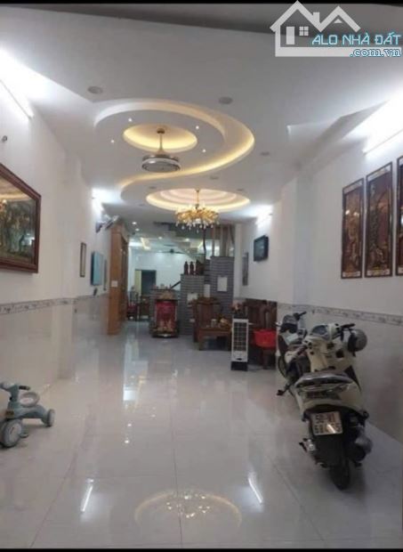 Nhà 3 Tầng - Hẻm ôtô, DT: 4x24= 96m² , Bình Tân Giáp Tân Phú, Quận 6