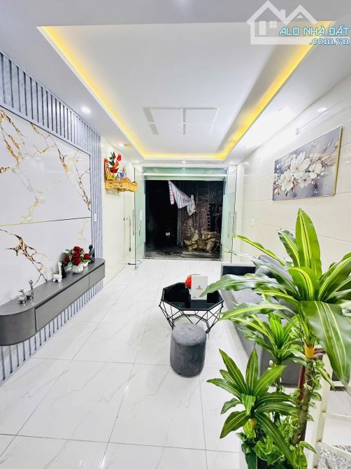 🌟 Nhà 2,5 tầng – Ngõ Trần Nguyên Hãn, Hải Phòng – Sạch sẽ, thoáng mát, vào ở ngay!