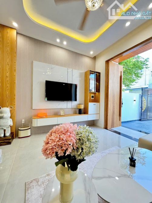 NHÀ 3 TẦNG FULL NỘI THẤT – KIỆT Ô TÔ TÔN ĐỨC THẮNG – LIÊN CHIỂU - ĐÀ NẴNG