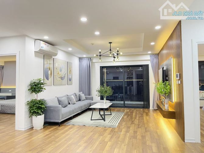 VOV mễ trì, ăn hộ 113m2, 3 phòng ngủ 2 wc, căn góc,  bán 6.7 tỉ
