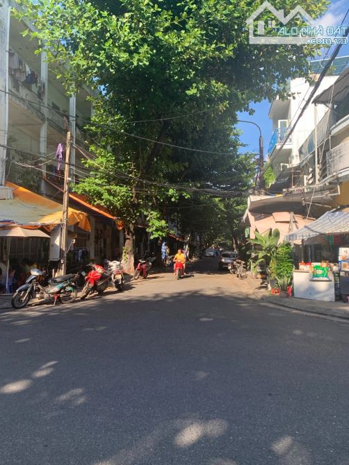 LÔ GÓC GIÁ TỐT HẢI CHÂU - BÁN ĐẤT TẶNG NHÀ 2 TẦNG