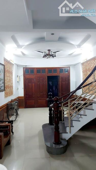 BÁN NHÀ 3 TẦNG – TÂN HƯNG THUẬN, QUẬN 12 – DT 90M², NGANG 4.6M NỞ HẬU – GIÁ CHỈ 5.5 TỶ