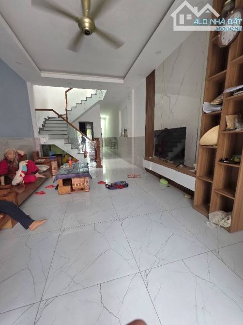 Hẻm xe hơi thông An Dương Vương – 90m² – nhà đẹp dọn ở ngay – chỉ hơn 7 tỷ