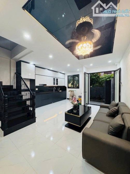 Nhà Đẹp Ở Ngay, Cổ Nhuế, 40m², 4 Tầng, 7.2 Tỷ