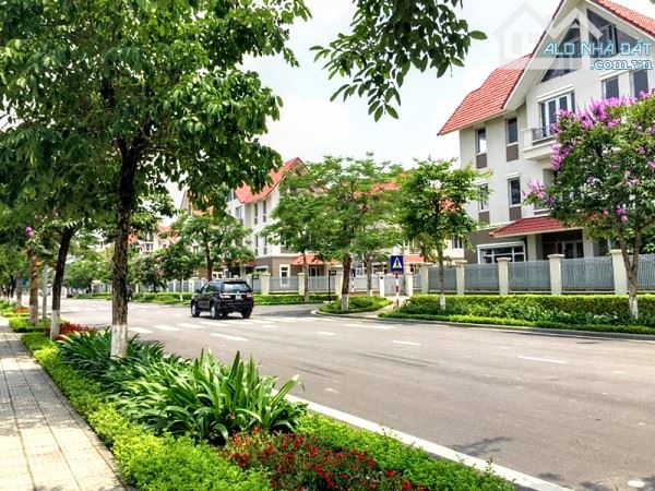 Bán nhà Dương Nội, Hà Đông - Ngõ thông ô tô đỗ cửa, giá rẻ nhất thị trường