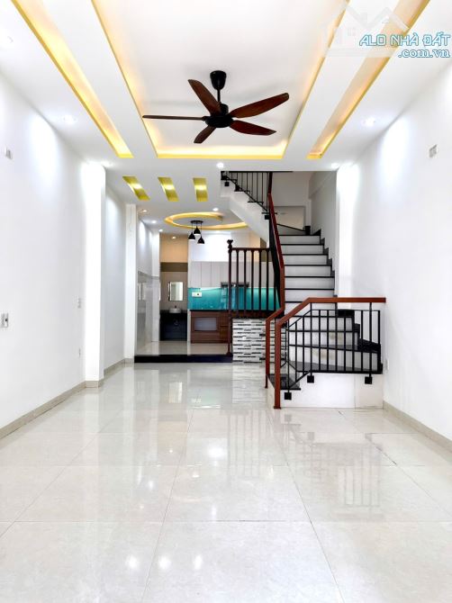 chủ cần bán nhanh căn nhà 3 tầng đường hoàng diệu