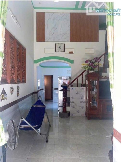 Bán Nhà 3phòng ngủ Gần Chợ hoá an, Tiện ít đầy đủ xung quanh .Chỉ 1Tỷ1