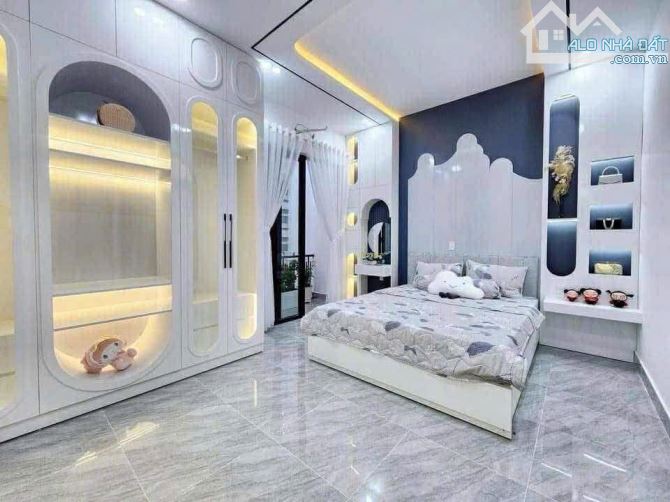 🍀 Bán nhà 3 tầng 3 mê đường LÊ VĂN THỊNH đứng trước nhà nhìn thấy Biển.