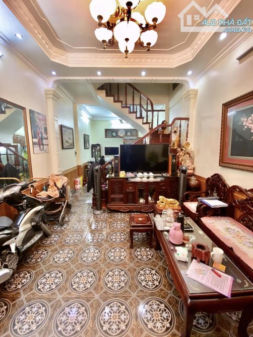 Bán nhà Huỳnh Thúc Kháng, dân trí cao, gần mặt phố  58m² – 13.2 tỷ