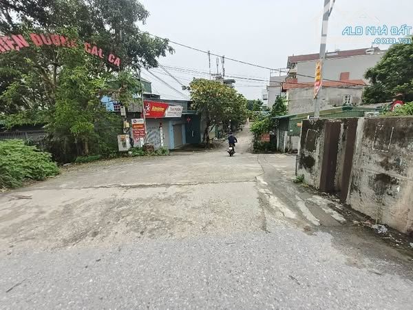 BÁN ĐẤT HIẾM BÁT KHỐI, Ô TÔ TRÁNH,  4 2..TỶ