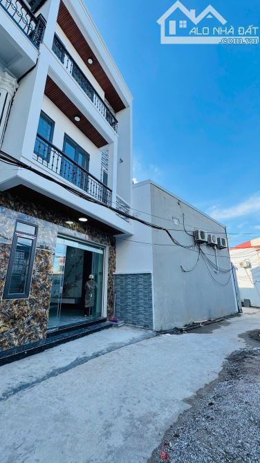 ❌ Độc lập, oto đỗ cửa, tại Bạch Mai,Hồng Thái,   ngay sau UBND Xã Bạch Mai ✔️ DT 50m2* 3 t