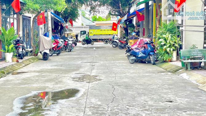 Chính chủ bán gấp nhà 4 tầng khu VIP nhất Trương Thị Hoa kế bên Gò Vấp CHỉ 7,59 Tỷ