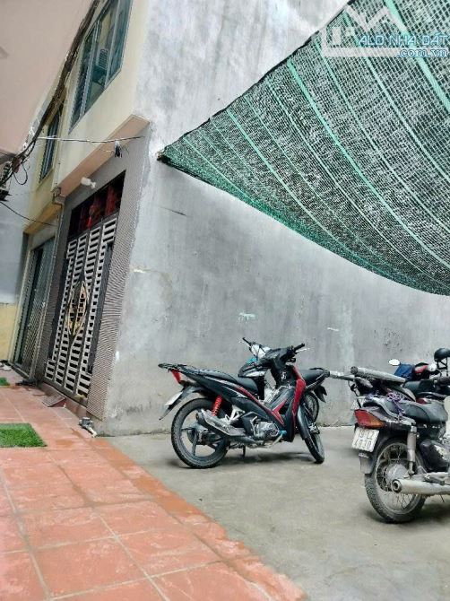 NHÀ MỸ ĐÌNH - ĐỂ LẠI NỘI THẤT - BA BƯỚC CHÂN RA CHỢ - 34M - 6.3 TỶ
