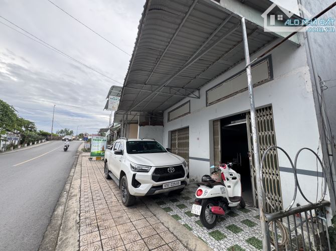 NHÀ MẶT TIỀN Đ.LÊ BÌNH CÁI RĂNG GẦN ĐH TÂY ĐÔ CẦN THƠ - NGANG RỘNG 8 MÉT.  💰 GIÁ BÁN: 3 t