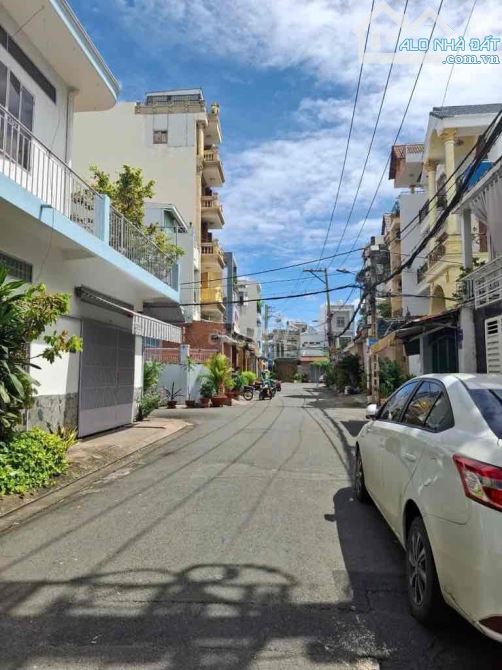BÁN NHÀ HẺM Ô TÔ LÊ VĂN QUỚI GẦN NT 4 XÃ - DT 65M2 - CHỈ NHỈNH 4 TỶ