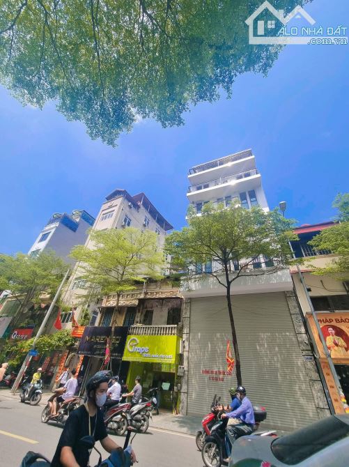 mặt phố khâm thiên, DT 30tr.thág gần xã đàn, ô chợ dừa quận đống đa, 58MxMT3,8m nhỉh 20 tỉ