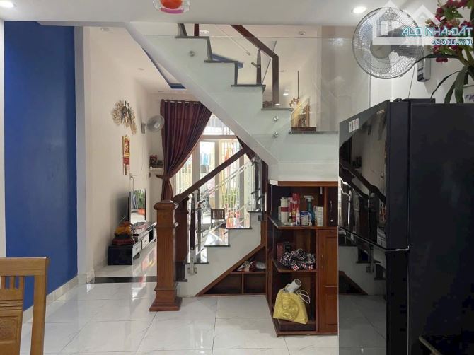 BÁN NHÀ 2 TẦNG MỚI ĐẸP – NGUYỄN PHƯỚC NGUYÊN