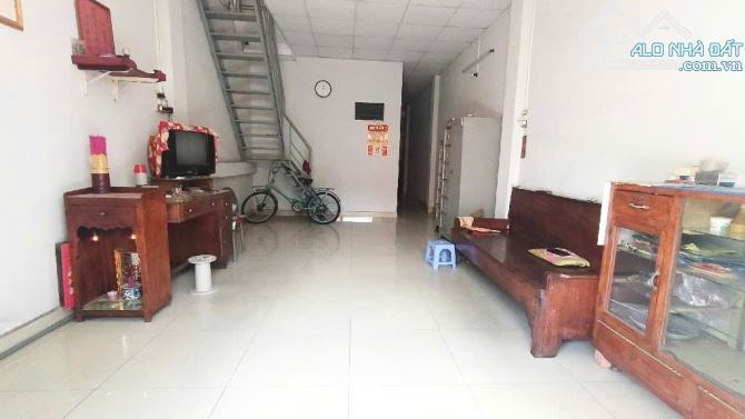 HƯƠNG LỘ 2, 4 x 16, BÌNH TÂN GIÁP TÂN PHÚ, Q6, KHU TÊN LỬA, GẦN  AEON MALL, CHỈ 4 TỶ 100