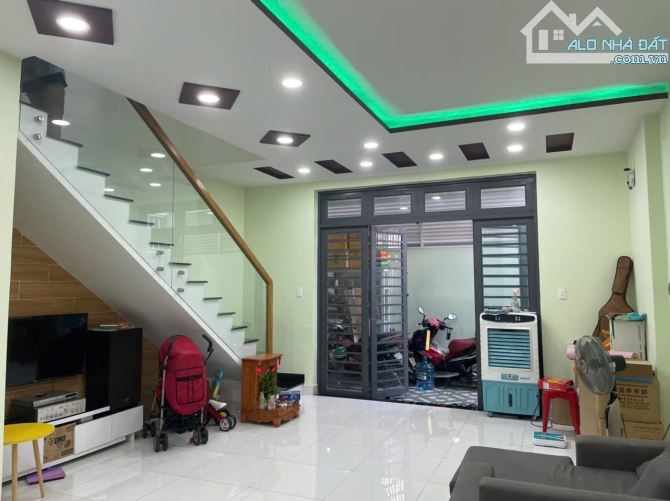 Nhà 2 tầng Trường Thọ 56m², hẻm thoáng, gần Metro, giá 4.3 tỷ TL