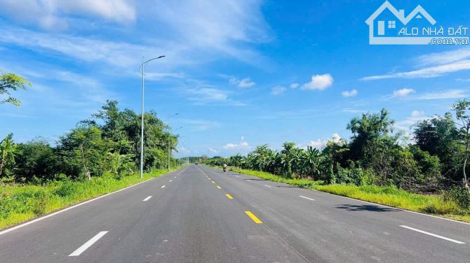 MẶT TIỀN TỈNH LỘ 997 - XÃ ĐẤT ĐỎ -TP HCM - NGAY CẠNH KHU CÔNG NGHIỆP ĐẤT ĐỎ 📐DT 10x39m -