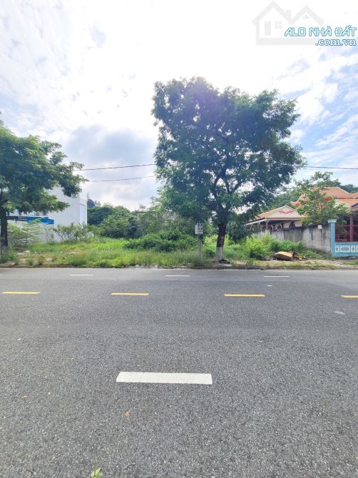 Bán đất xây Biệt Thự 7,5x20m gần Metro 6km, p.Bình An, Tp.Dĩ An chỉ 4ty900 M7414