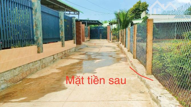 🔺TT Đất Đỏ tp HCM cách đường Lê Duẩn 30m giá chỉ 1tỷ100/lô  DT 7x22m 150m2 có 60tc có 2 l