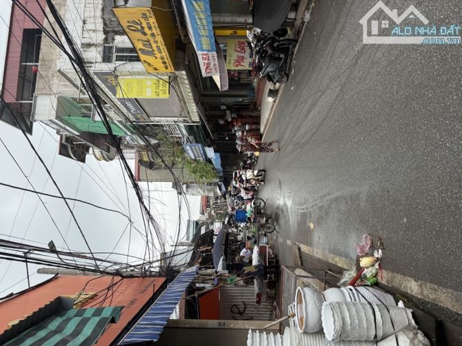 Bán Đất Tặng Nhà Cấp 4 : 101m2 mặt Tiền 5m dài 20m