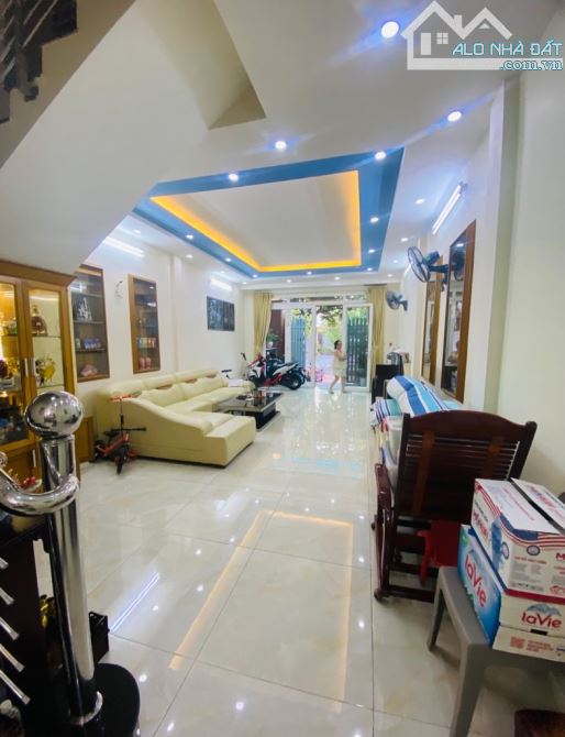 NHÀ 4 TẦNG KIÊN CỐ – MT ĐƯỜNG THỚI AN 19A, Q12 – VỪA Ở VỪA KINH DOANH – 100M² - 8.5 TỶ - 10