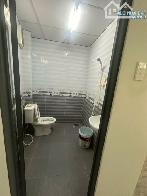 Bán nhà hẻm ba gác 1 trệt 1 lầu, 2 phòng ngủ 2wc, sổ riêng hoàn công, Phường 3 Quận 8 - 10