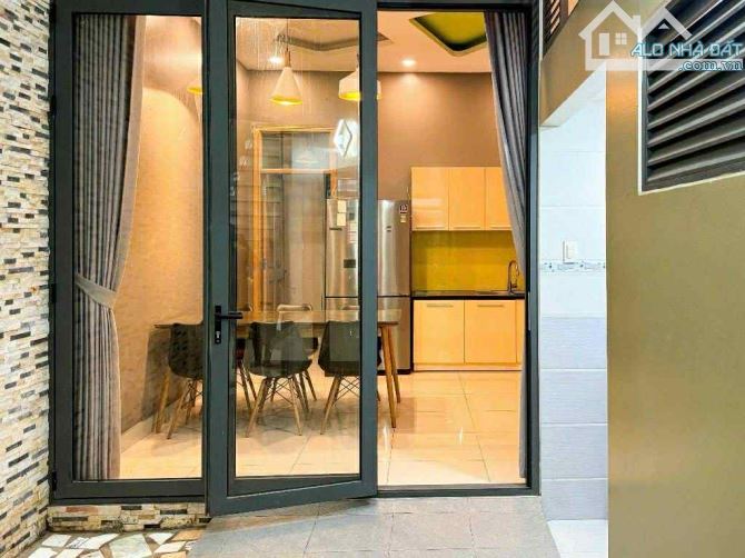 ĐÔNG HƯNG THUẬN 114M NHÀ 3 TẦNG NỞ HẬU TÀI LỘC SÁT MT SONG HÀNH CHỈ 6,8 TỶ - 10