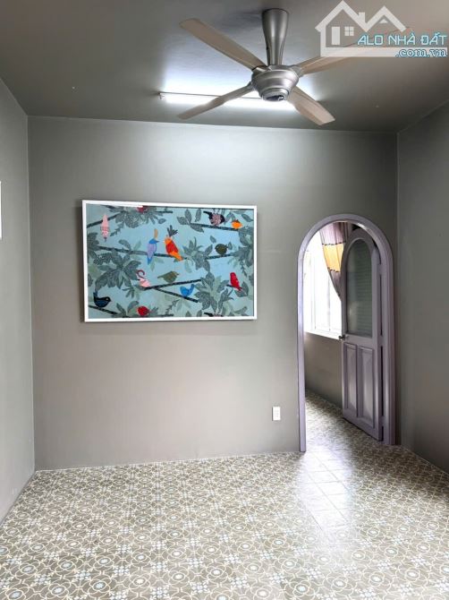 Cho thuê nhà 3 lầu Đào Tông Nguyên, Nhà Bè, DT 8 x12,5m. Giá 15 triệu/ tháng - 10