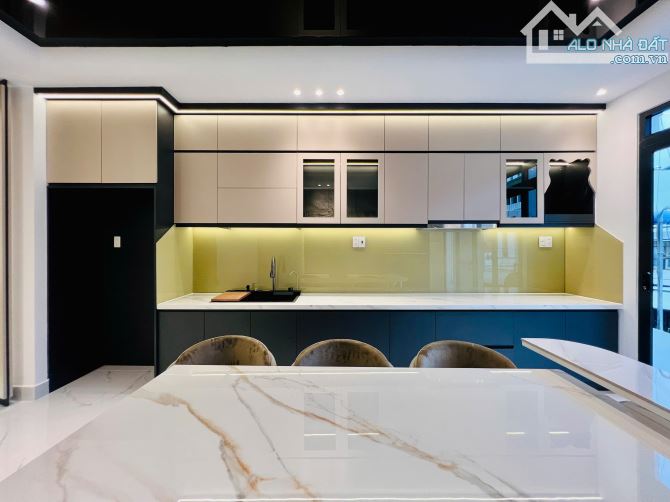 Hoa Khôi Nhà Phố Đường Lê Văn Quới 4x16m 5 Tầng Full Nội Thất Giá Tốt 8,39 Tỷ SHR - 11