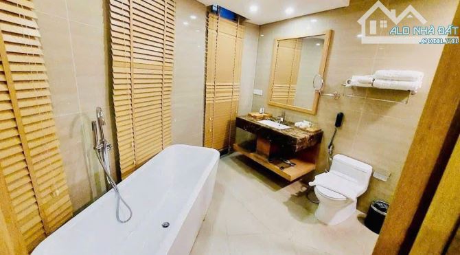 TN 1.5 tỷ/tháng! Bán khách sạn 3 sao cao cấp 2 MT ngay sân bay, Q.TB – hầm 7 tầng - 11