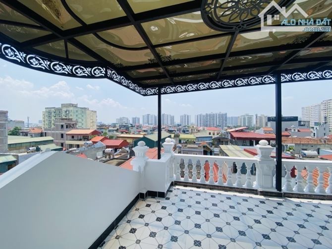 Hoa hậu Long Biên, 7 tầng x 52m2, thang máy, lô góc, ô tô tránh, kinh doanh.Giá 12 tỷ+ - 11