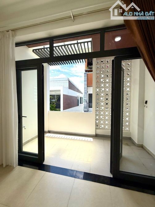 chủ cần bán nhanh căn nhà 3 tầng đường hoàng diệu - 11