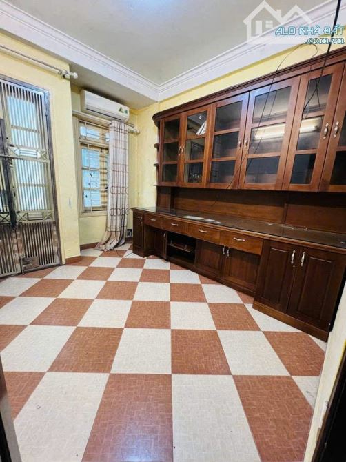 Hiếm!Nhà Mặt Phố Ngọc Lâm,60M,MT 4M,vỉa hè,KD đỉnh,ô tô tránh,GIá 20 tỷ - 2