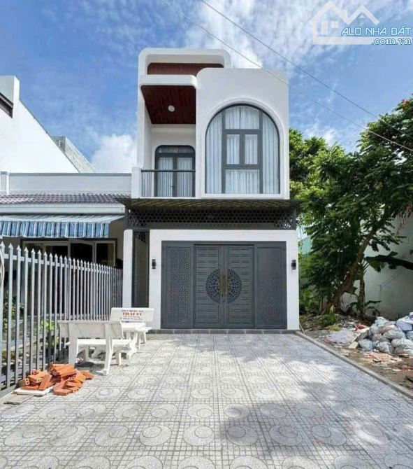 Cần Bán Lại Căn Nhà Lầu NgaY GẦN VÒNG XOAY CỔNG 11 - PHƯỚC TÂN - 1