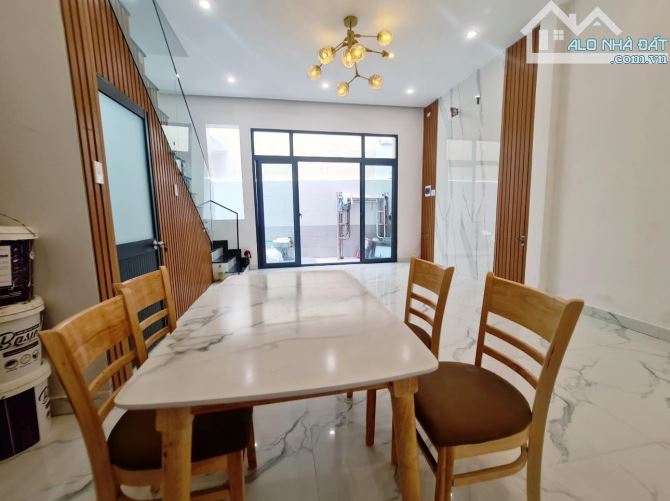 Nhà 2 tầng -HXH quay đầu - Quang Trung Gò Vấp- 64m- Giá 5 tỷ 95 TL - 1