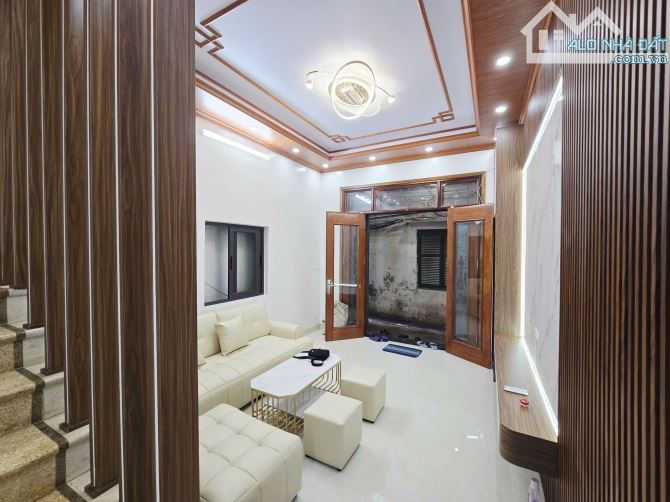 NHÀ ĐẸP MẶT NGÕ KIM GIANG-HẠ ĐÌNH -THANH XUÂN-OTO 10M-FULL ĐỒ SANG SỊN-4 TẦNG-40M-9 TỶ - 1