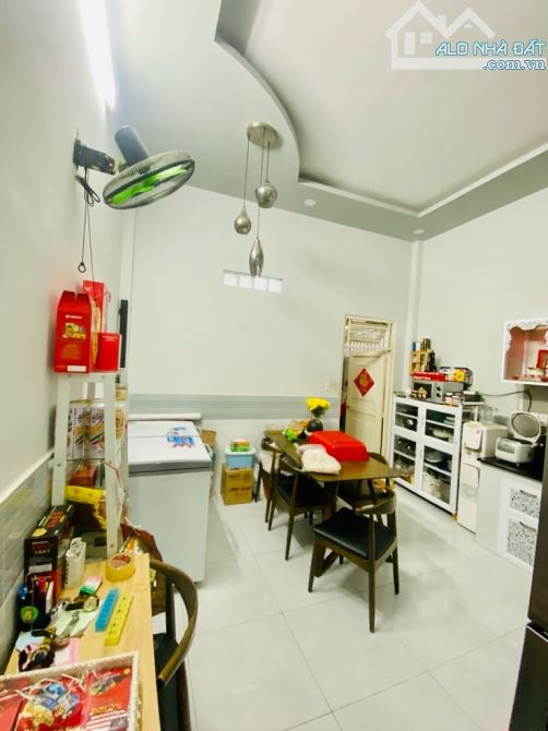 Ban Nha  - MT, Nguyễn Quý Yêm thông An Dương Vương gần Quận 6.4×19m.Chỉ 7.T. Ỷ - 1
