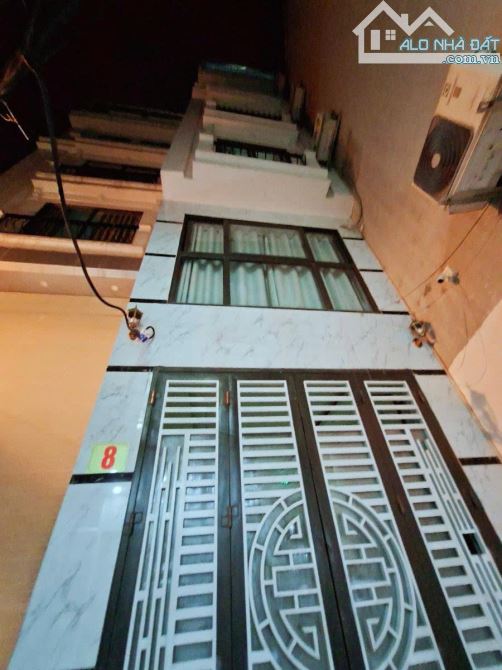 Bán CHDV Thanh Xuân, ngõ ô tô thông - dòng tiền tốt 50tr/tháng 9 phòng khép kín 11.9 tỉ - 1