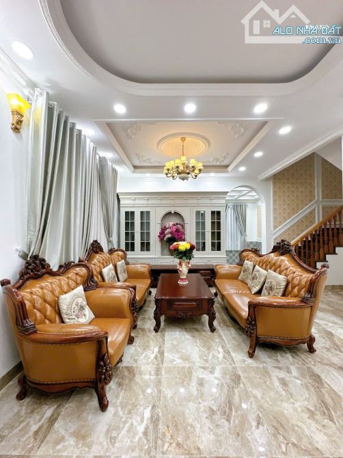BÁN BIỆT THỰ 2 MẶT TIỀN ĐẸP – P. ĐÔNG HÒA, TP.HCM, GIÁP QL1K – VỊ TRÍ ĐẮC ĐỊA - 1