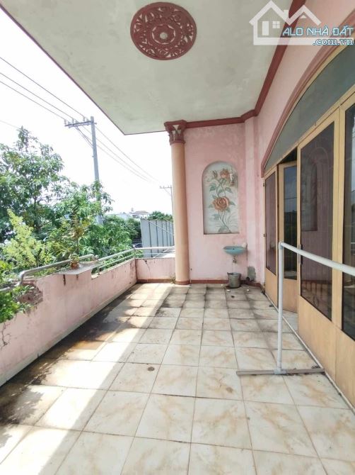 🏠HÓC MÔN MẶT TIỀN TÂN XUÂN 2 XÃ TÂN XUÂN NHÀ SÂN VƯỜN NGANG 9/11x30=338m2 CN 300m2 GIÁ CH - 1
