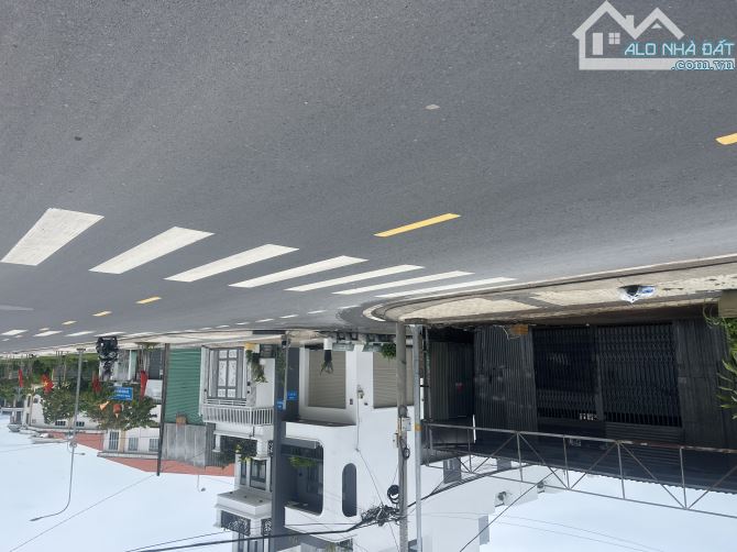 🏦 HÓC MÔN MẶT TIỀN ĐƯỜNG PHẠM THỊ GIÂY XÃ THỚI TAM THÔN ĐẤT NGANG 9x22‎ = 198m2 giá chỉ 1 - 1