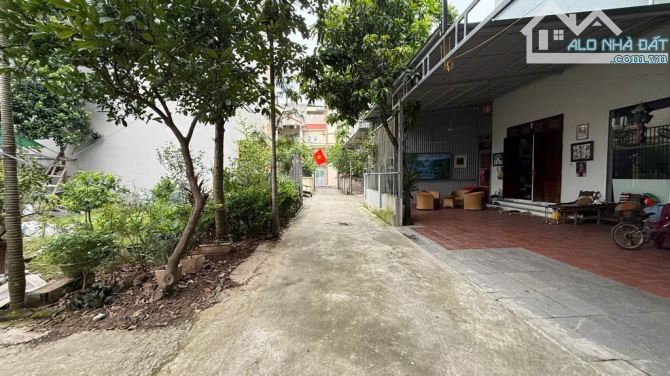 Hàng hiếm Đất Tây Hồ, An Dương Vương, 56m, MT.4.5m, bán đất tặng nhà, ô tô ngủ trong đất! - 1