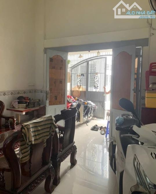 🏡 BÁN NHÀ HOÀNG TRỌNG MẬU – P. TÂN HƯNG, QUẬN 7 – 56M² – 8.X TỶ - DƯỜNG 10M - 1