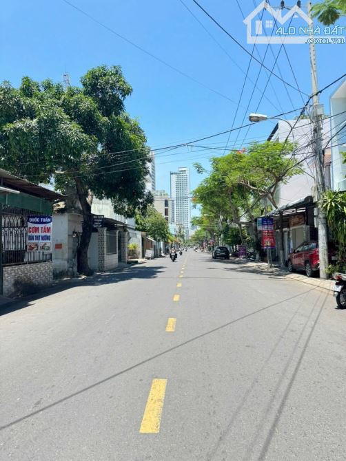 💥BÁN NHÀ LÔ GÓC 2 MẶT TIỀN ĐƯỜNG DƯƠNG HIẾN QUYỀN GẦN BIỂN - 1