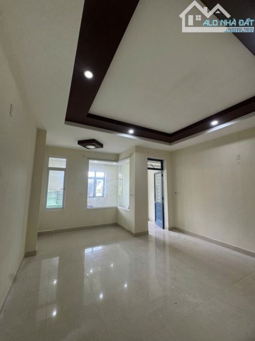 ♥ Kiệt Ô tô đậu cửa sát MT Ông Ích Đường Chợ Cẩm Lệ, 100m2, 3 tầng đẹp, 4.x tỷ - 1