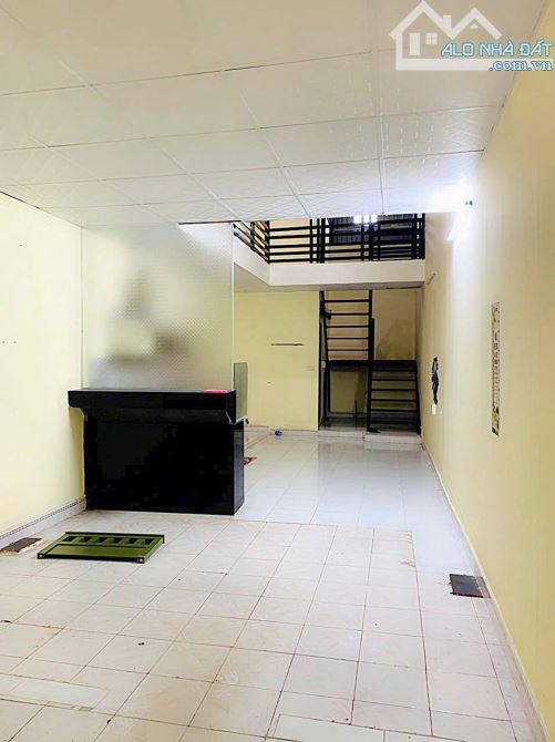 Bán nhà hẻm 87m2 - 4 tỷ 7 - Cách biển Dã Tượng 700m - Nha Trang - Khánh Hòa. - 2