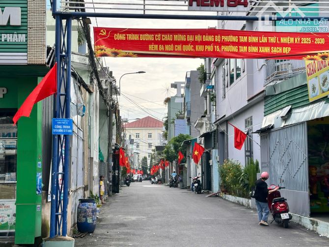 10.9 TỶ- CẦN BÁN NHÀ GÓC 2  MT ĐƯỜNG NGÔ CHÍ QUỐC, P.BÌNH CHIỂU.tp,thủ đức -107m2 - 1